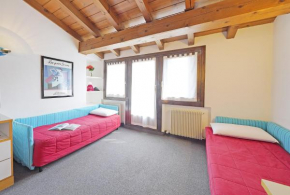 iFlat Bright apartment with view and attic